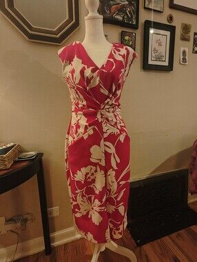 Joseph Ribkoff - Tropical, elegant dress. In Great Condition!